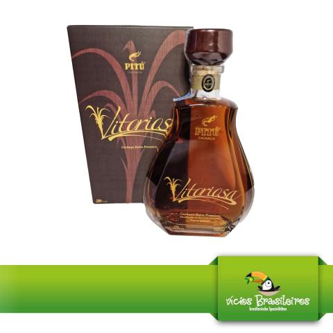 Pitú Vitoriosa Extra Premium Cachaça – 750ml