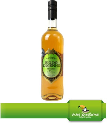 Cachaca Rio do Engenho Reserva 700ml – 3 Jahre in 4 brasilianischen Hölzern gereift, 38% Vol.