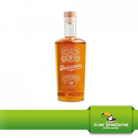 Cachaça Delicana Putumujú – 700ml - Vicios-Brasileiros